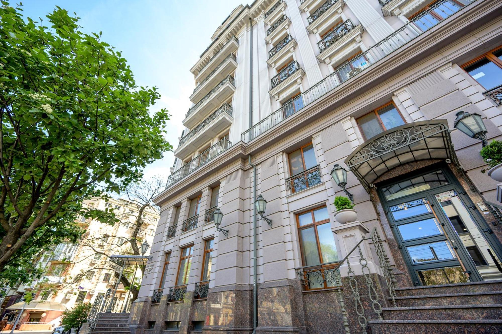 Красивая Квартира В Центре Одессы Odessa Exteriör bild